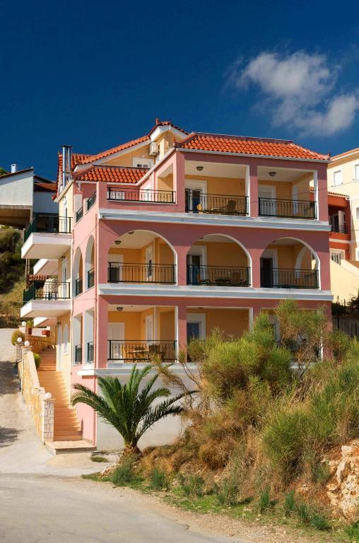 Mari-Christi Apartments Poros  Buitenkant foto