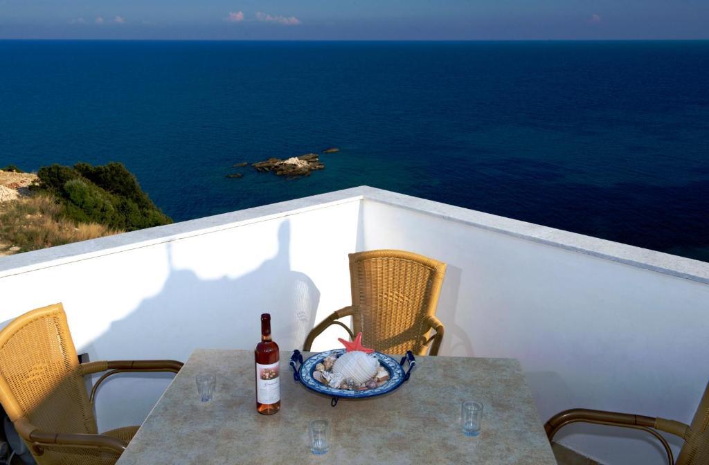 Mari-Christi Apartments Poros  Buitenkant foto