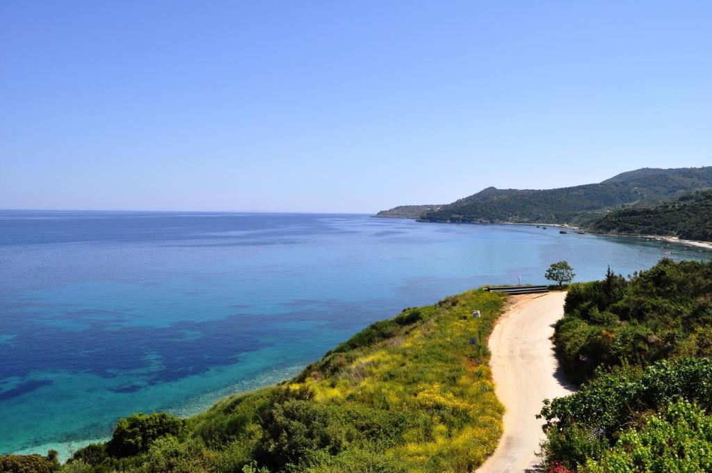 Mari-Christi Apartments Poros  Buitenkant foto